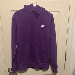 Nike Men's Hoodie in Deep Purple